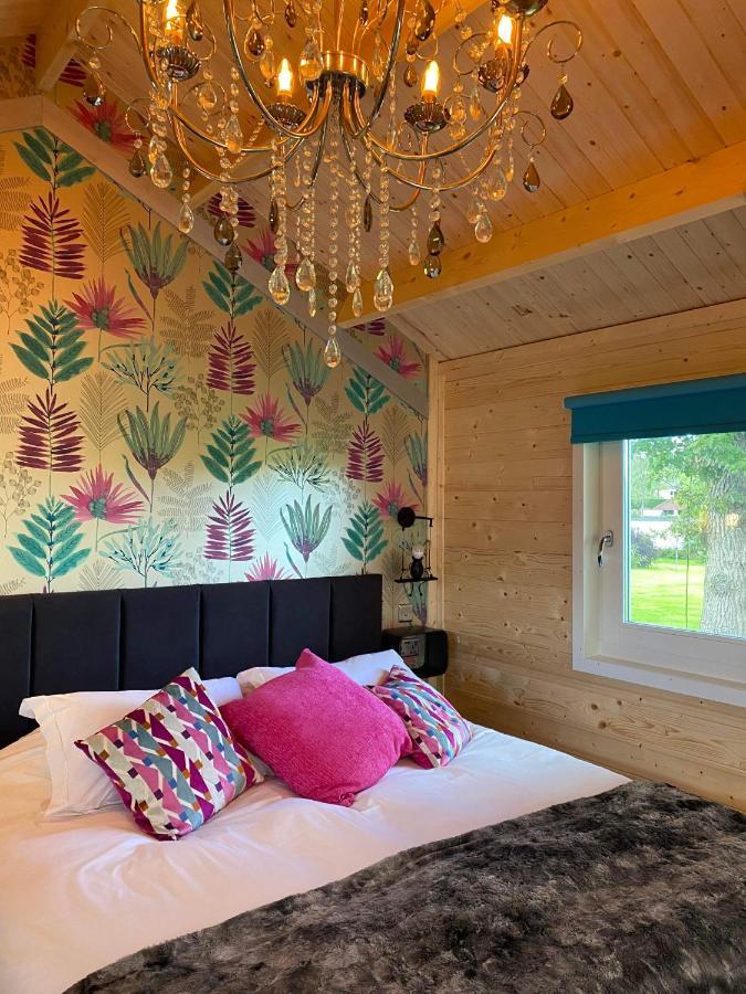 Dunroamin Lodges Drymen Bagian luar foto