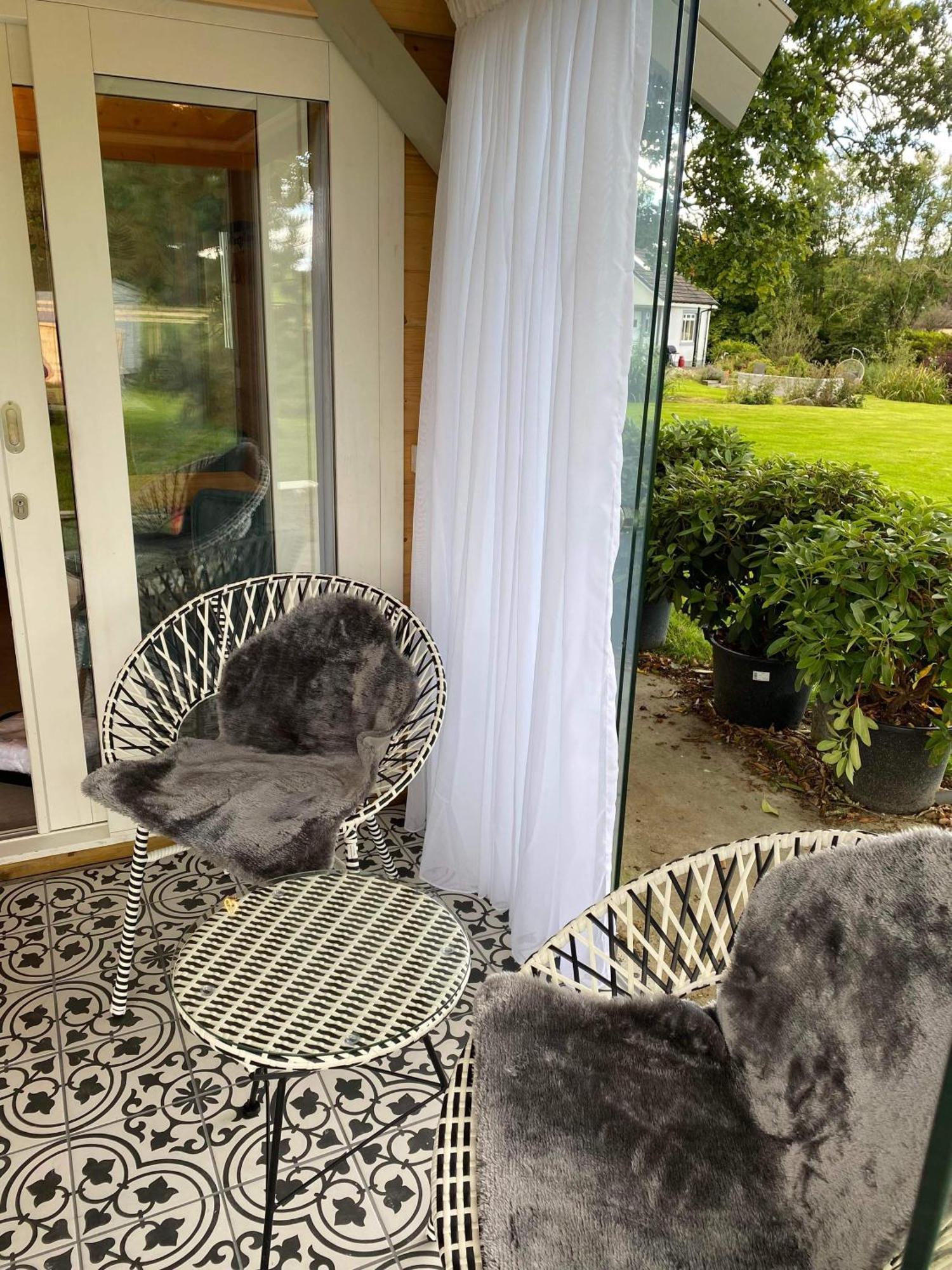 Dunroamin Lodges Drymen Ruang foto